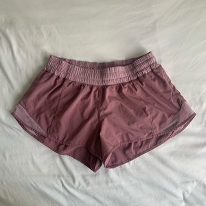 Lululemon Hotty Hot short